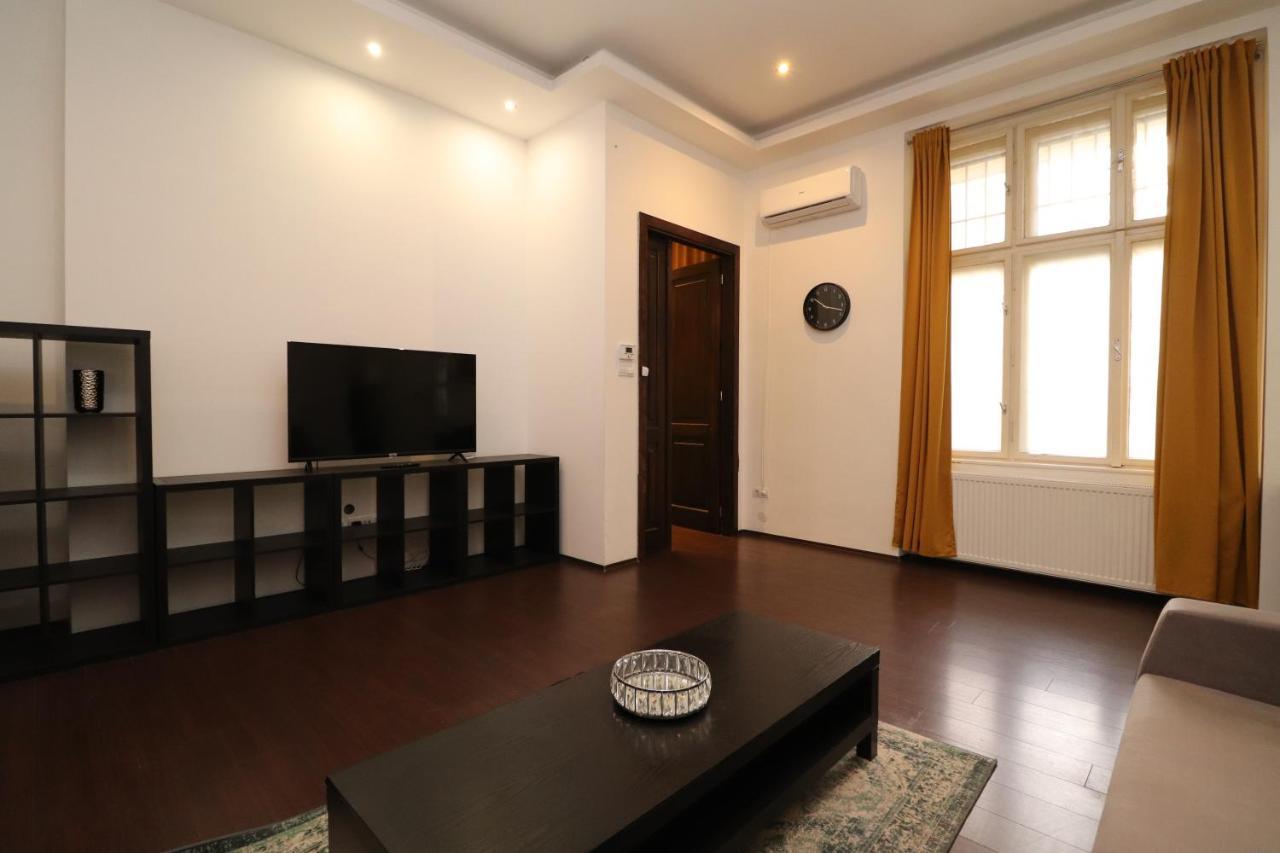 Broadway Downtown Deluxe Budapest Exterior foto